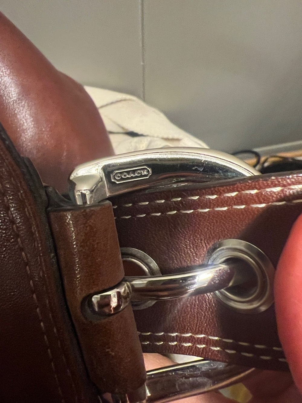 Vintage Coach Hampton Pleated Leather Satchel (style F18792) - Picture 6 of 14